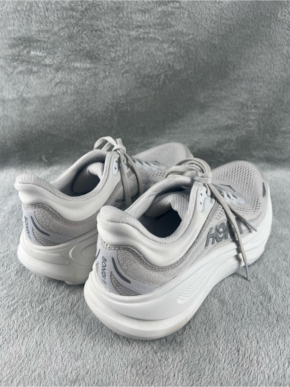 Hoka Bondi 9 Womens Size 7B Gray White Athletic Running Shoe Sneaker Comfort - Picture 4 of 11